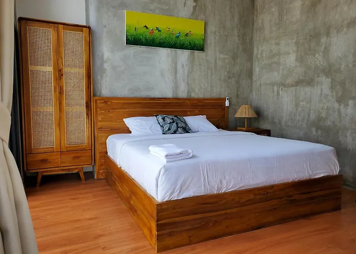 Ozzy Bali 3 Seminyak