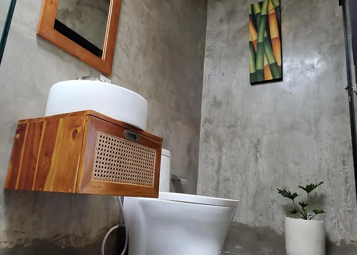 Ozzy Bali 3 Villa Seminyak