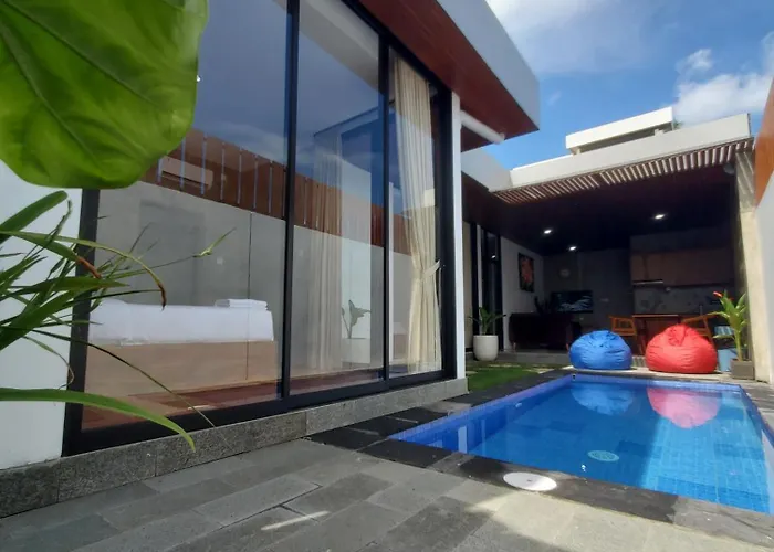 Ozzy Bali 3 Villa *